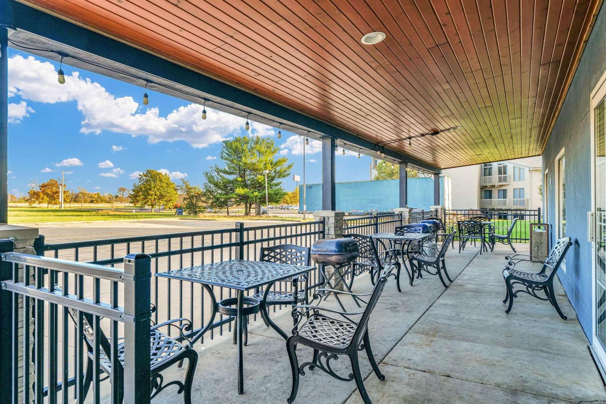 Country Inn & Suites By Radisson, Decatur, Il Buitenkant foto