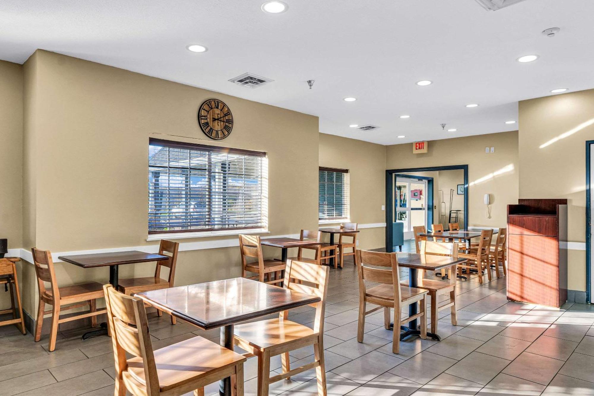 Country Inn & Suites By Radisson, Decatur, Il Buitenkant foto