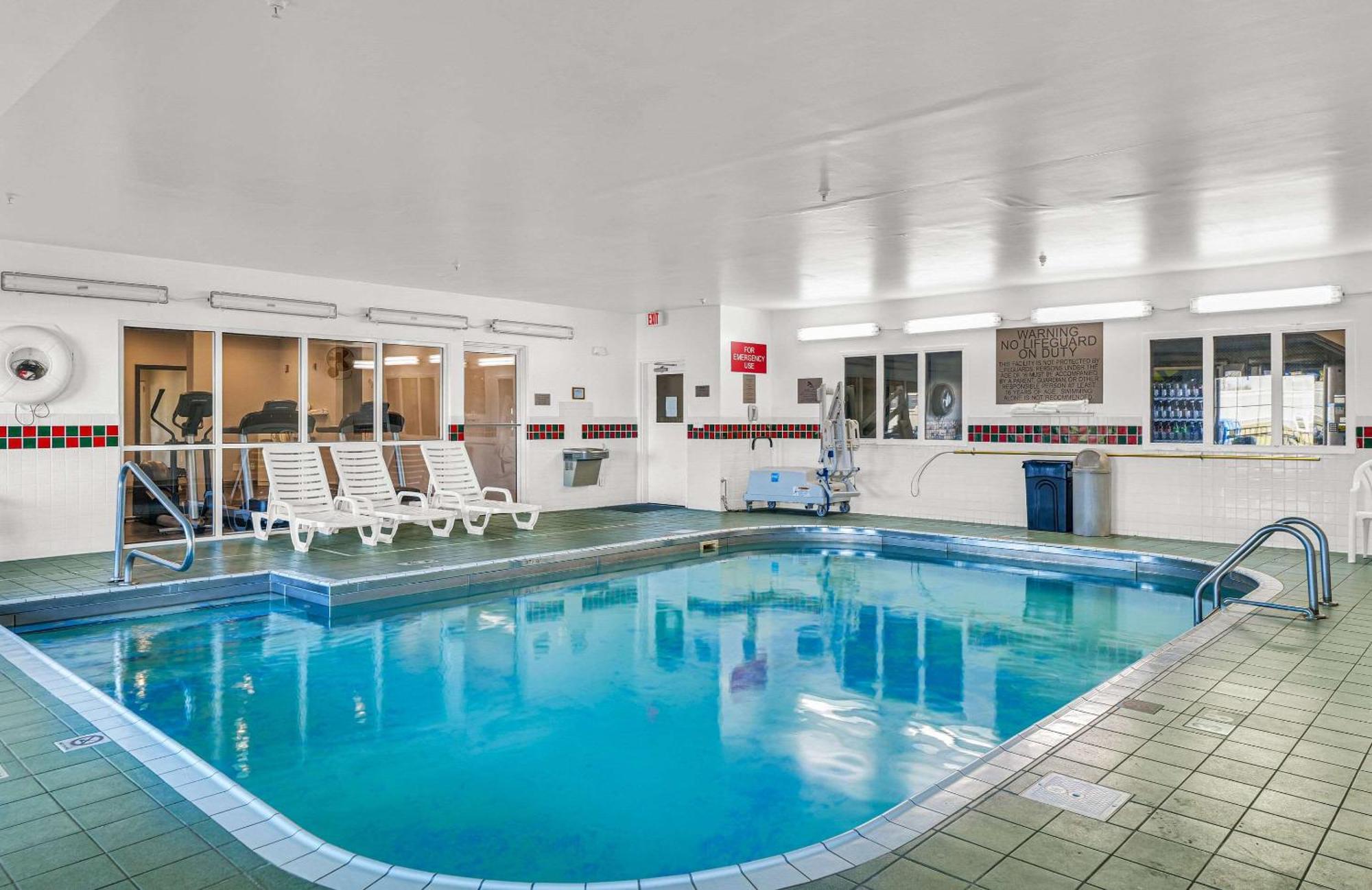 Country Inn & Suites By Radisson, Decatur, Il Buitenkant foto