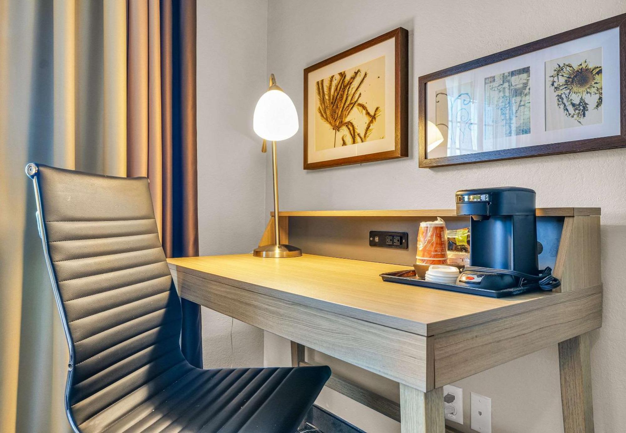 Country Inn & Suites By Radisson, Decatur, Il Buitenkant foto