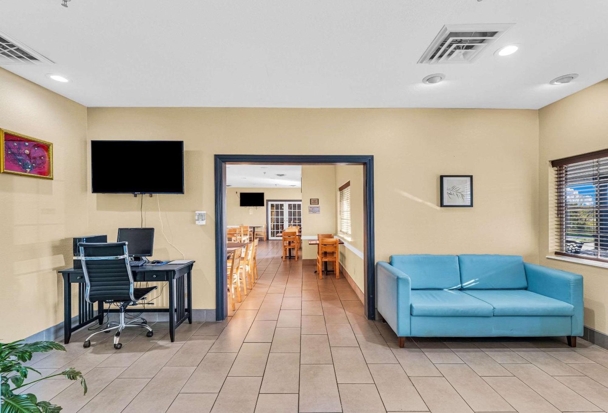 Country Inn & Suites By Radisson, Decatur, Il Buitenkant foto
